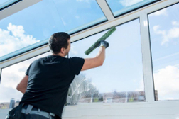 Мойка окон в офисе
